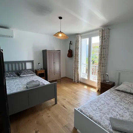 La Desiree, De La Non Mitoyenne, Entierement Renovee, 3 Pieces, Climatise, Parking Prive Dans 120m2 De Jardin 3* Антиб